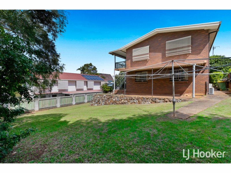 2 Julie Terrace, Ormiston QLD 4160