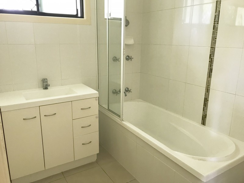 51 Thorne Road, Birkdale QLD 4159