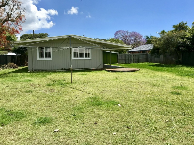 51 Thorne Road, Birkdale QLD 4159