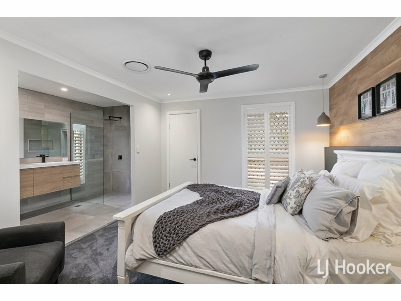 12 Riverton Drive, Wellington Point QLD 4160