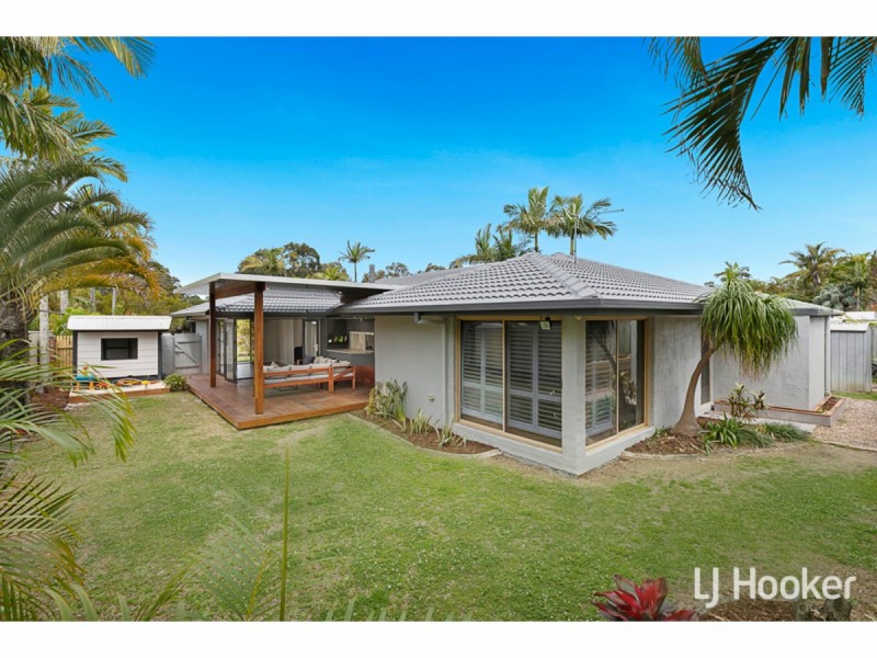 12 Riverton Drive, Wellington Point QLD 4160