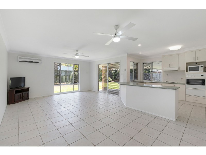 93 Creek Road, Birkdale QLD 4159