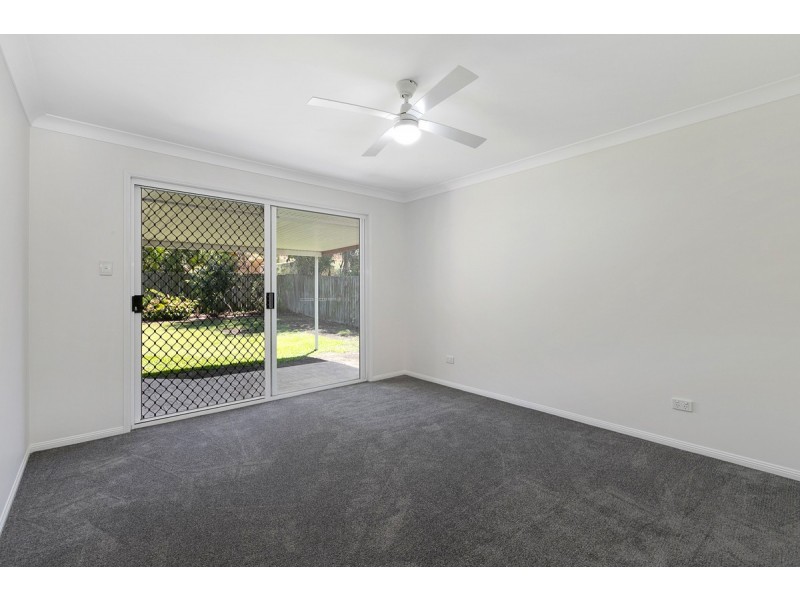 93 Creek Road, Birkdale QLD 4159