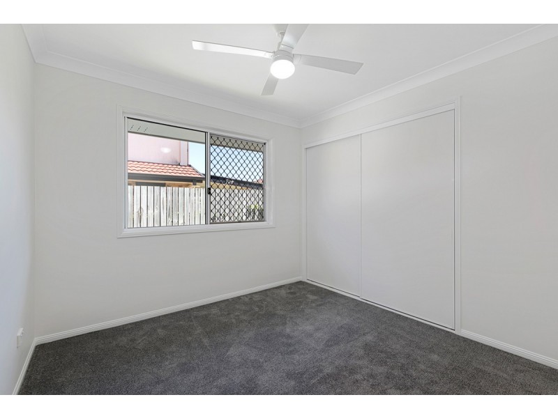 93 Creek Road, Birkdale QLD 4159