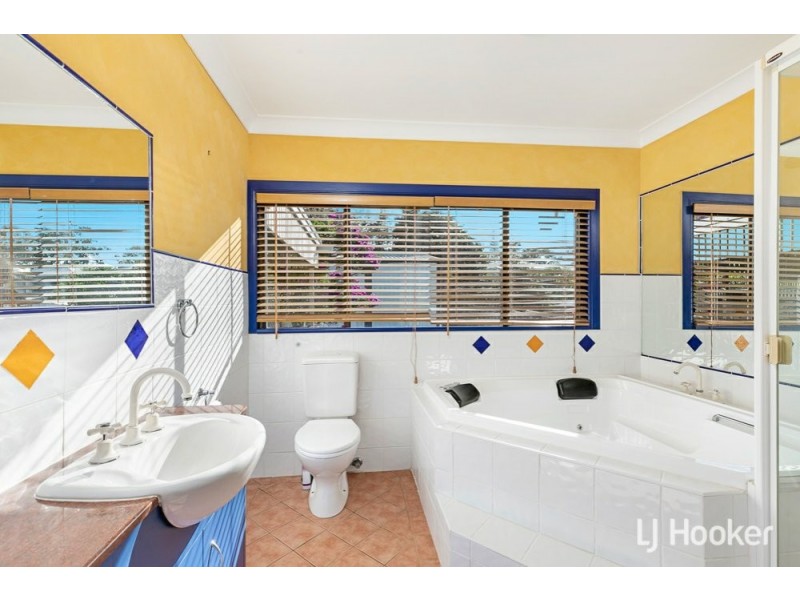 28 Duncan Street, Wellington Point QLD 4160