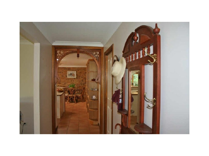 3 Viewfield Street, Redland Bay QLD 4165