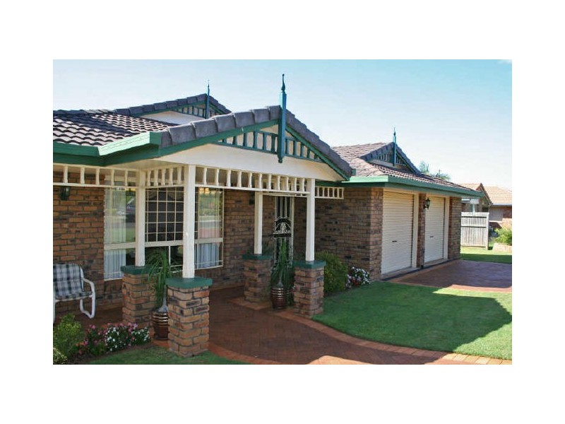 3 Viewfield Street, Redland Bay QLD 4165