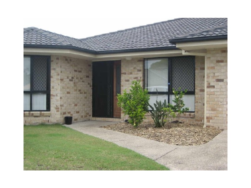 5 Kentia Court, Victoria Point QLD 4165