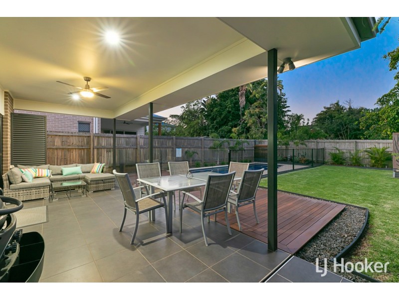 8A Russell Street, Cleveland QLD 4163