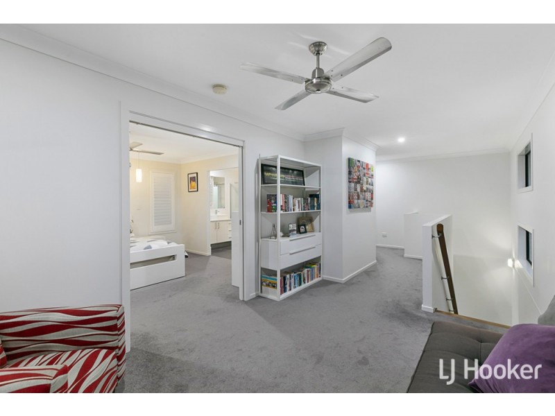 8A Russell Street, Cleveland QLD 4163