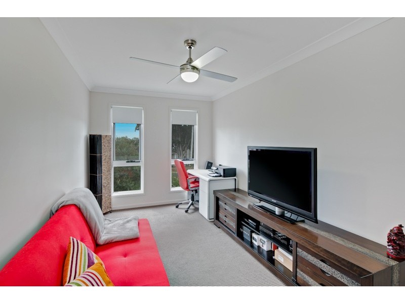 11A Jason Street, Cleveland QLD 4163