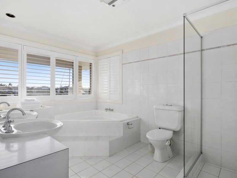 16 Seacrest Court, Cleveland QLD 4163