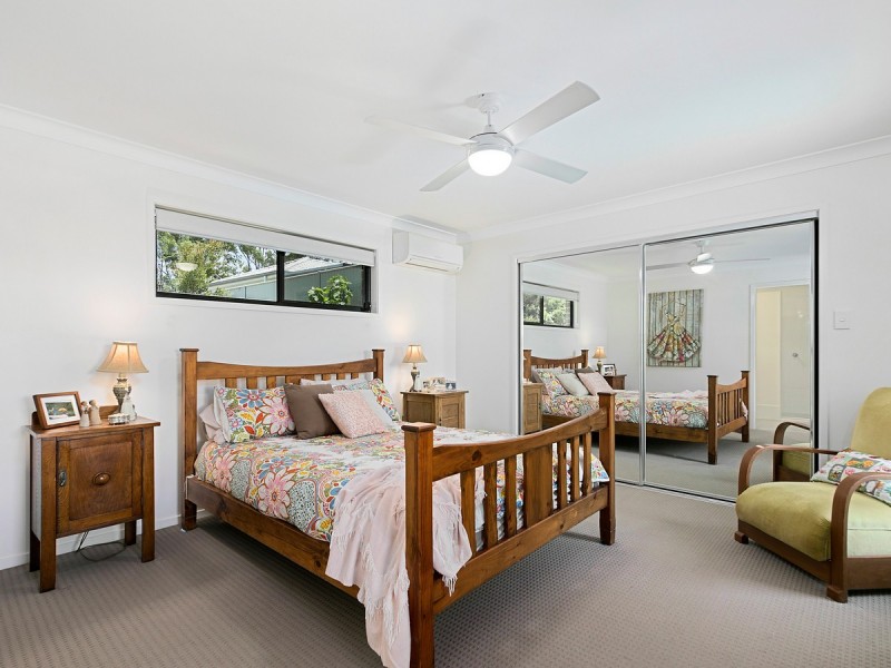 5 Selwyn Close, Victoria Point QLD 4165