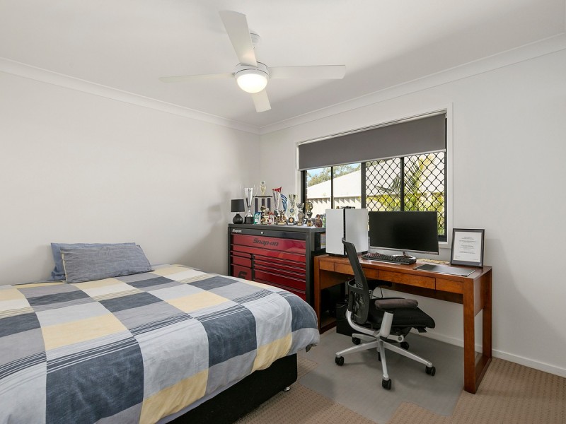 5 Selwyn Close, Victoria Point QLD 4165