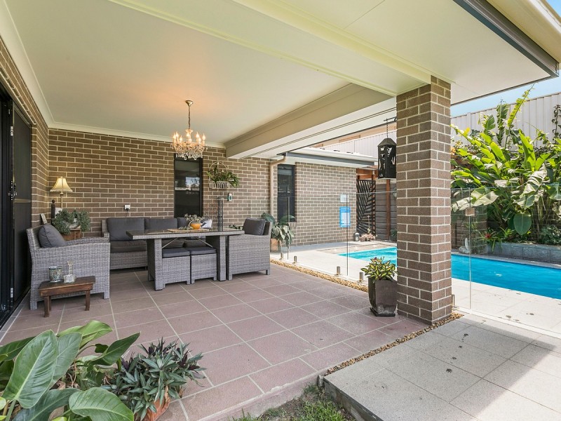 5 Selwyn Close, Victoria Point QLD 4165