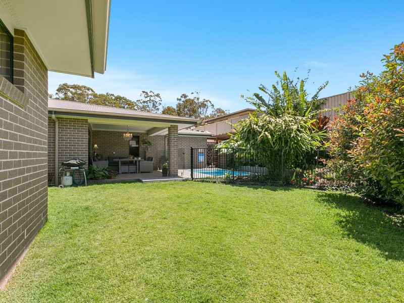5 Selwyn Close, Victoria Point QLD 4165