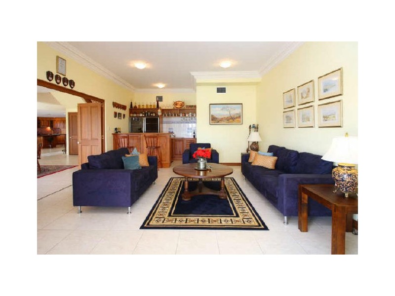 29 Sternlight Court, Raby Bay QLD 4163