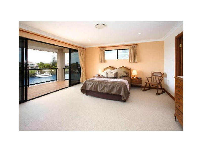 29 Sternlight Court, Raby Bay QLD 4163