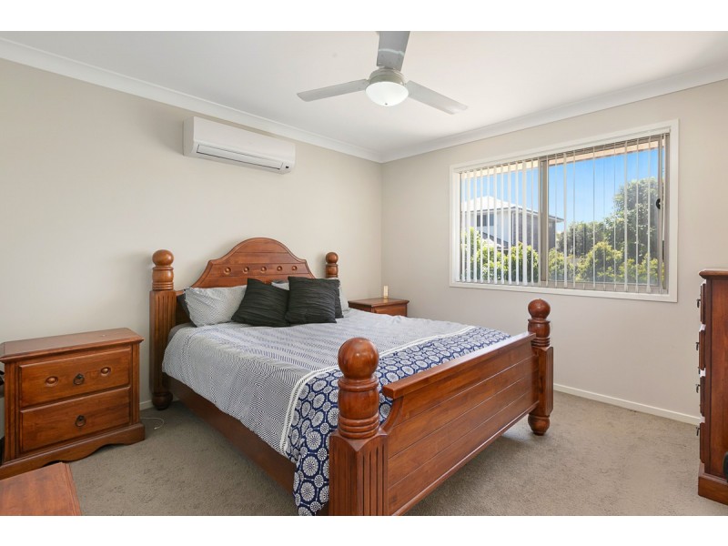 3 Tigerwood Place, Redland Bay QLD 4165