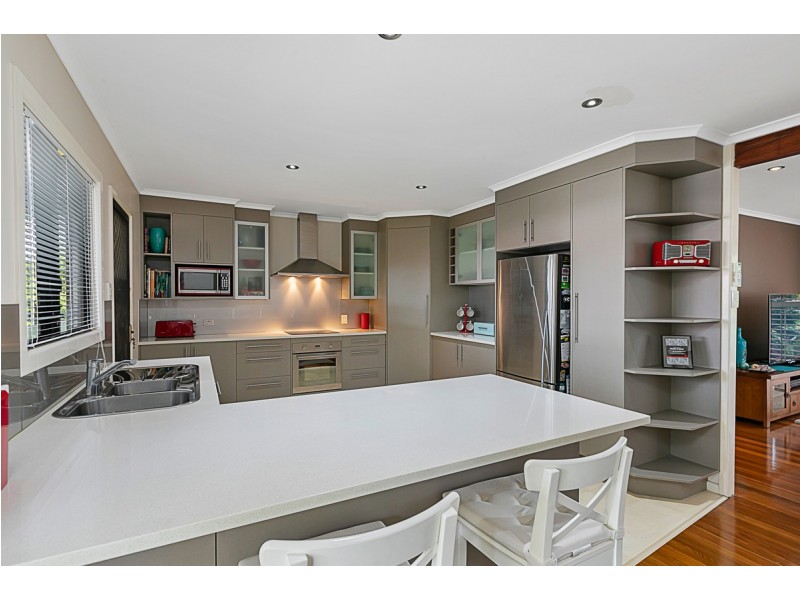 81 Marlborough Road, Wellington Point QLD 4160