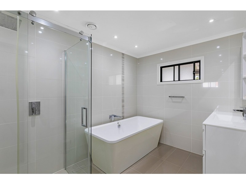 81 Marlborough Road, Wellington Point QLD 4160