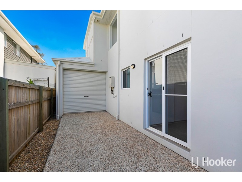 24 Sandalwood Street, Thornlands QLD 4164