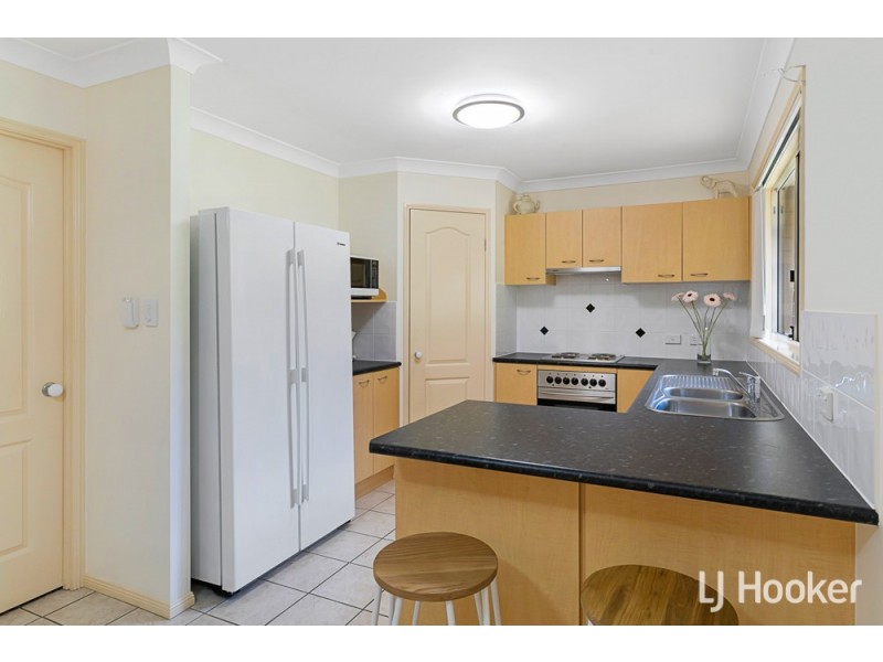 3 Horizon Place, Redland Bay QLD 4165
