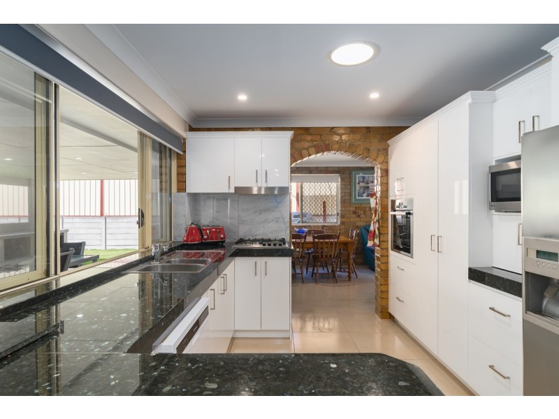 2 Bergan Place, Cleveland QLD 4163