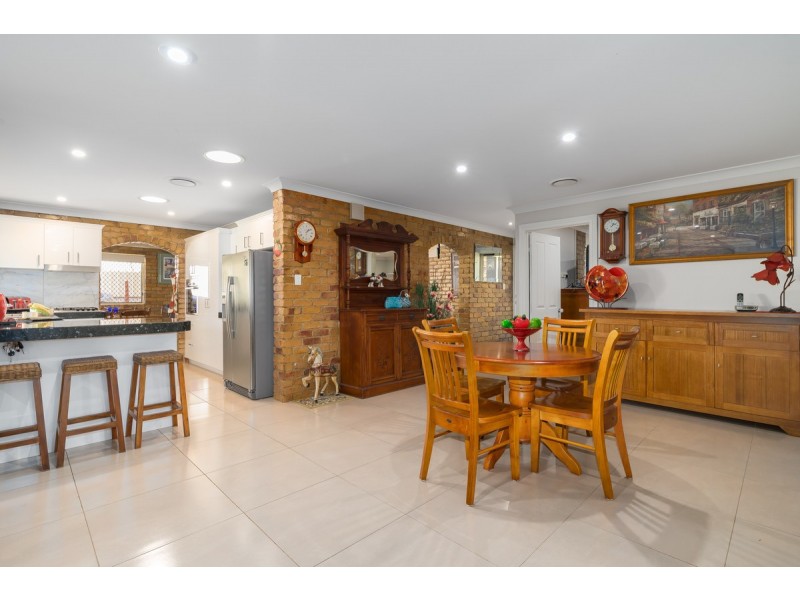 2 Bergan Place, Cleveland QLD 4163