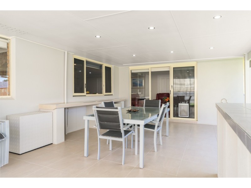 2 Bergan Place, Cleveland QLD 4163