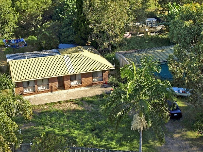 33 Muriel Street, Redland Bay QLD 4165