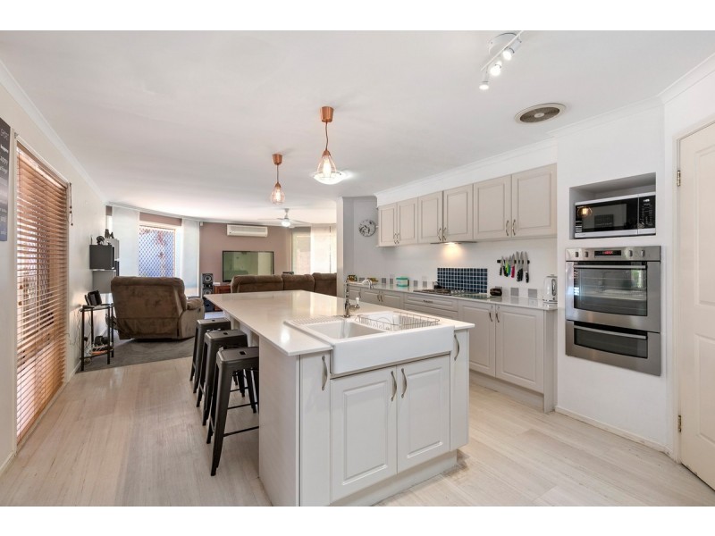 7 Martina Court, Capalaba QLD 4157