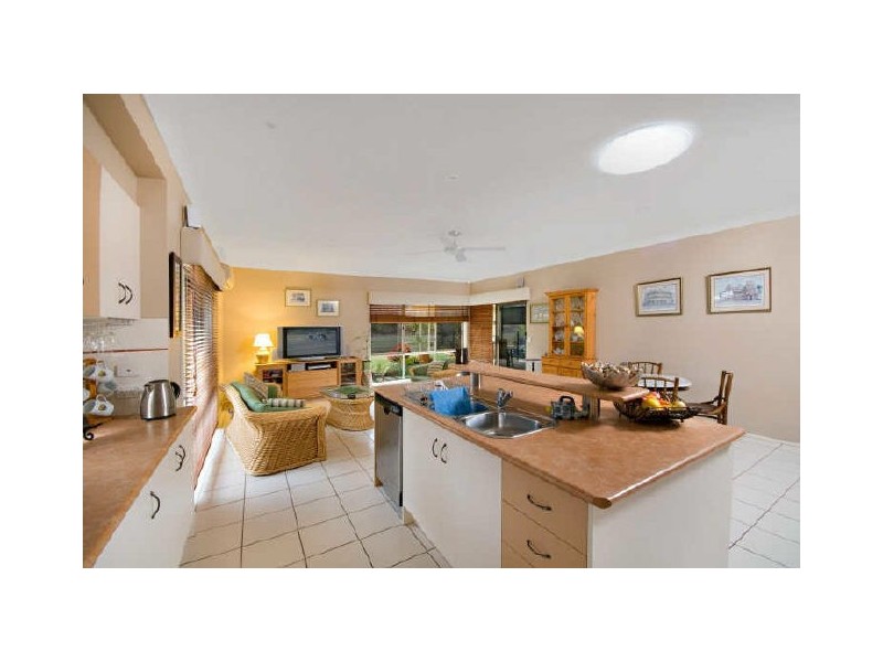 21 Thornlands Road, Thornlands QLD 4164