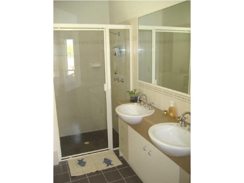 21 Thornlands Road, Thornlands QLD 4164