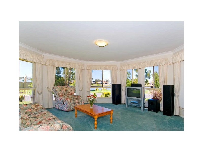 1 Helena Street, Wellington Point QLD 4160