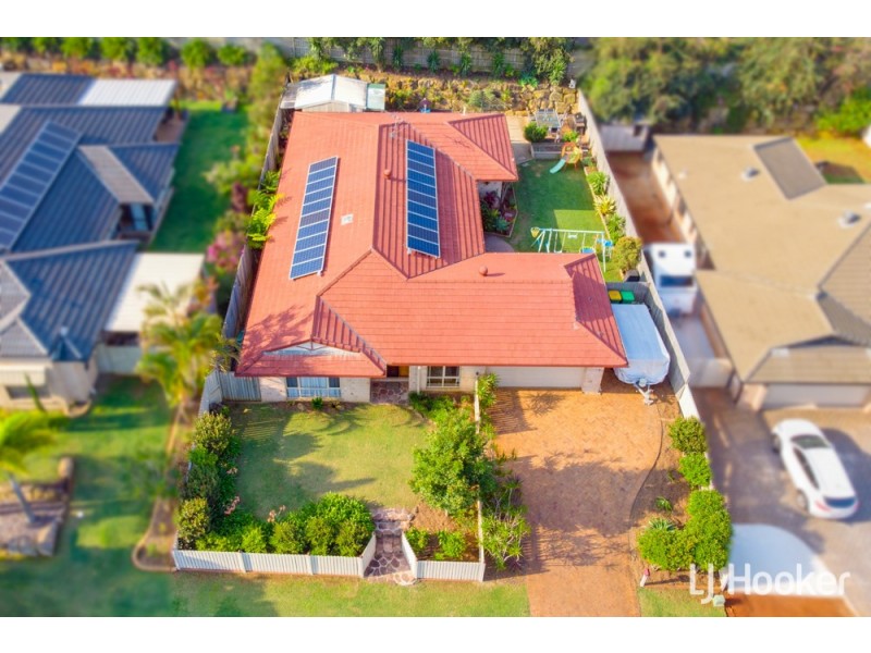 33 Aquila Street, Redland Bay QLD 4165