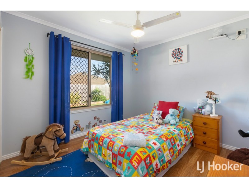 33 Aquila Street, Redland Bay QLD 4165