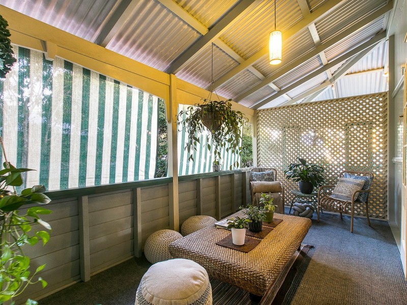 72 Brentnall Street, Norman Park QLD 4170