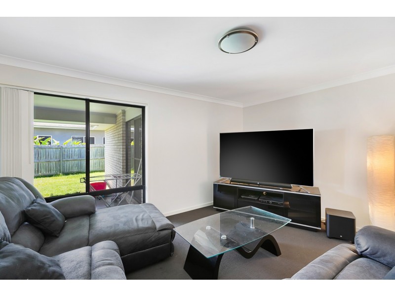 33 Byng Road, Birkdale QLD 4159