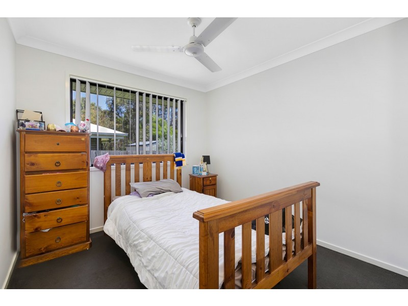 33 Byng Road, Birkdale QLD 4159