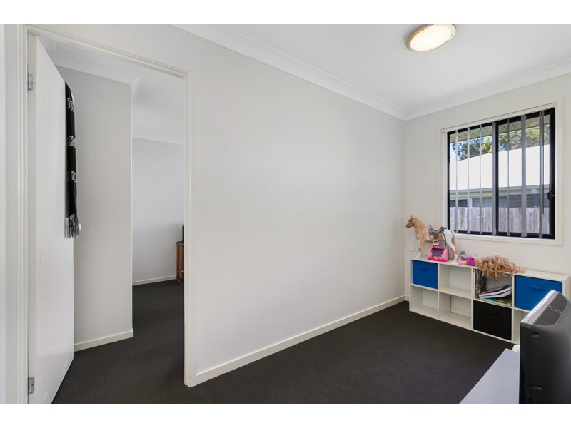 33 Byng Road, Birkdale QLD 4159