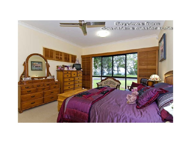 13 The Boulevard, Redland Bay QLD 4165