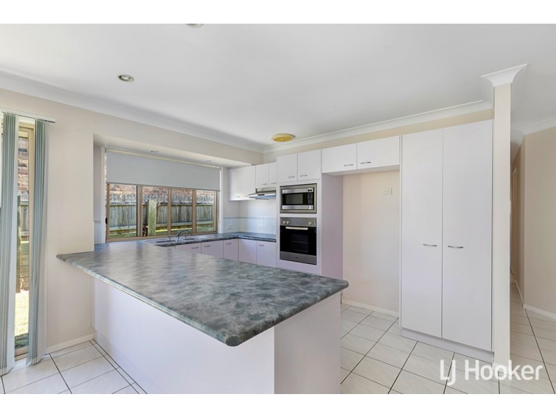 93 Barron Road, Birkdale QLD 4159
