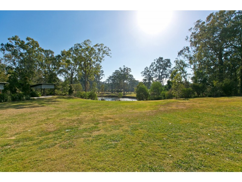 17 Finucane Road, Capalaba QLD 4157