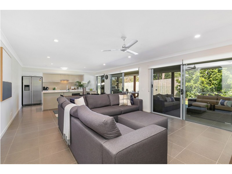 8 Elkhorn Street, Mount Cotton QLD 4165