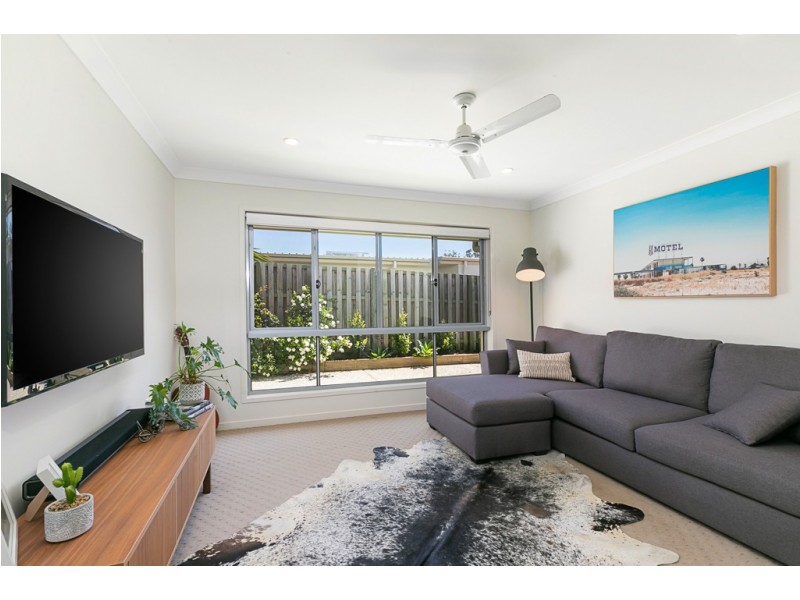 8 Elkhorn Street, Mount Cotton QLD 4165