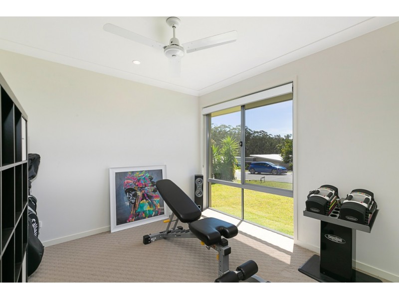 8 Elkhorn Street, Mount Cotton QLD 4165