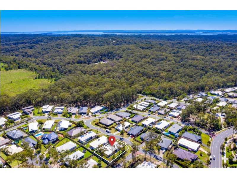 8 Elkhorn Street, Mount Cotton QLD 4165