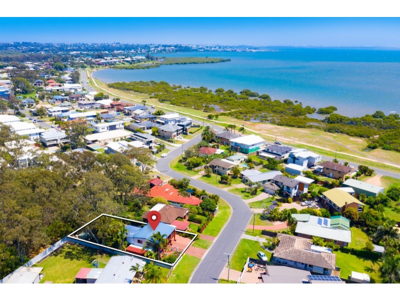 6 Ruth Street, Birkdale QLD 4159