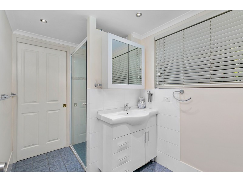 6 Ruth Street, Birkdale QLD 4159